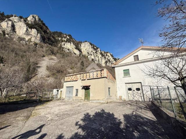 Terreno in vendita a Borgo Maggiore