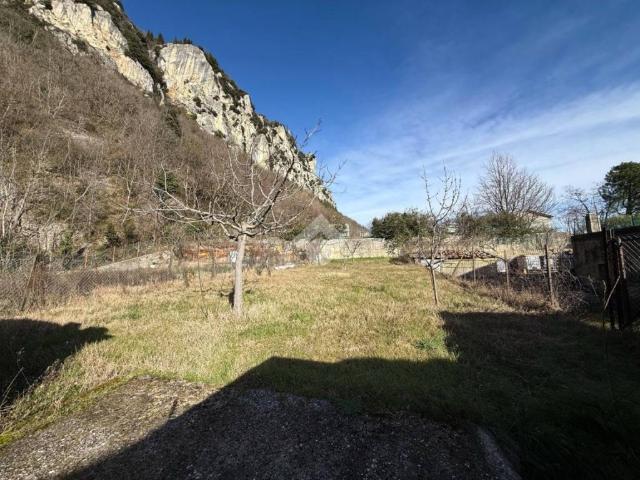 Terreno in vendita a Borgo Maggiore