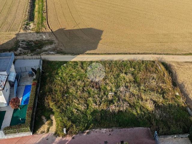 Terreno in vendita a San Martino In Strada, Lombardia