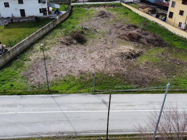Terreno in vendita a Cervinara, Campania