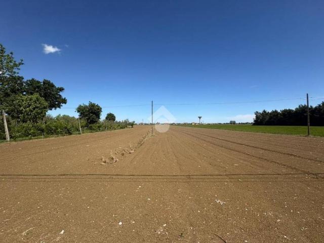 Terreno in vendita a San Mauro Pascoli, Reggio Emilia