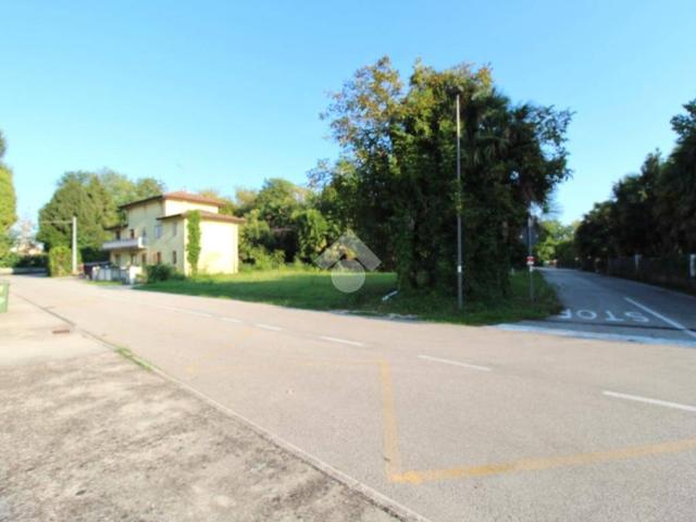 Terreno in vendita a San Giorgio al Tagliamento, San Michele Al Tagliamento