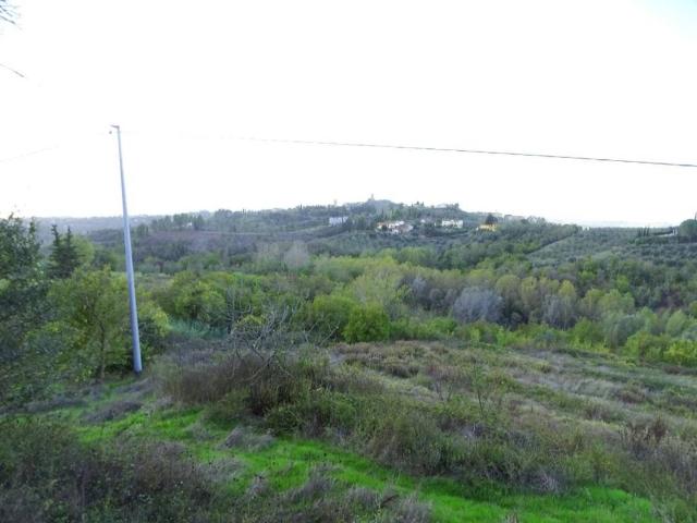 Terreno in vendita a La Scala, San Miniato