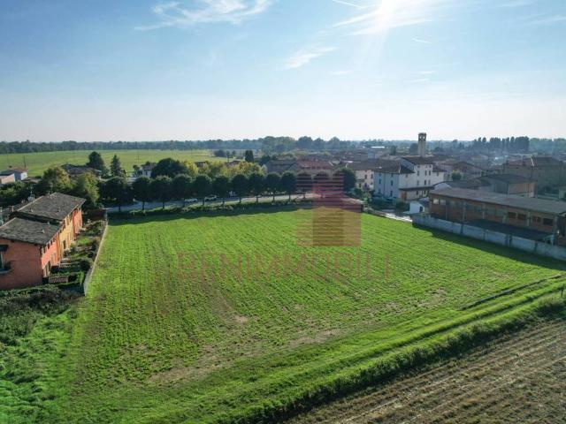 Terreno in vendita a San Paolo, Lombardia