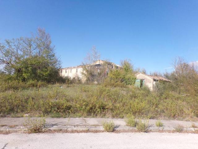 Terreno in vendita a San Paolo di Jesi, Ancona