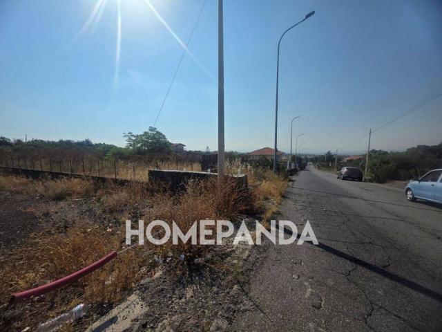 Terreno in vendita a San Pietro Clarenza, Sicilia