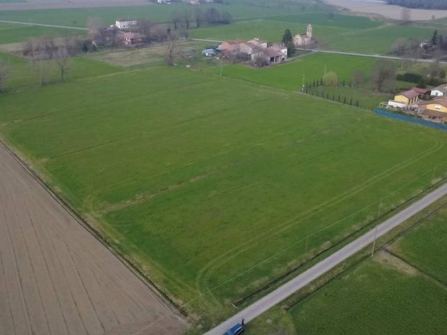 Terreno in vendita a San Secondo Parmense, Reggio Emilia