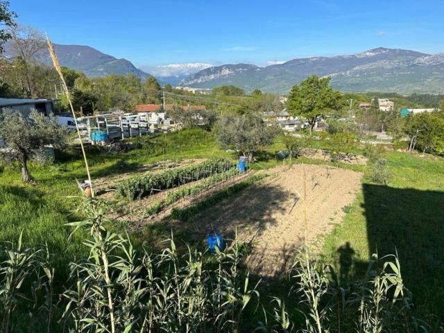 Terreno in vendita a San Valentino In Abruzzo, Abruzzo