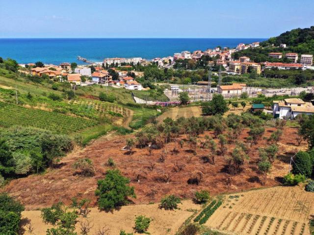 Terreno in vendita a San Vito Chietino, Abruzzo