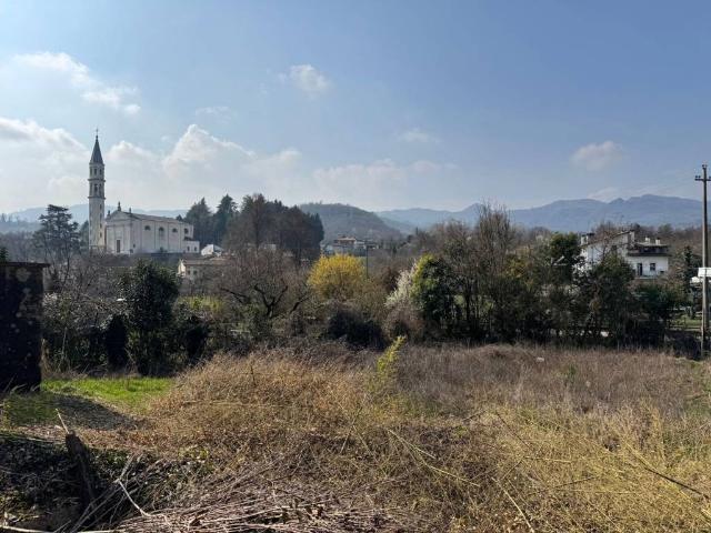 Terreno in vendita a San Vito Di Leguzzano, Veneto