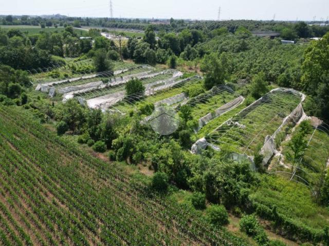 Terreno in vendita a San Zeno Naviglio, Brescia