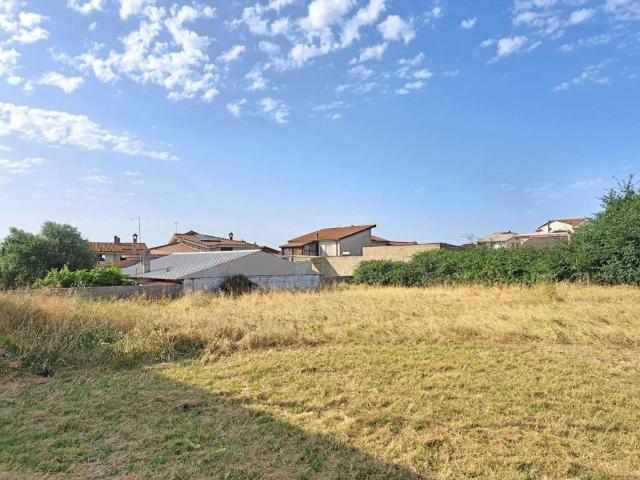 Terreno in vendita a Sanluri, Sardigna/Sardegna