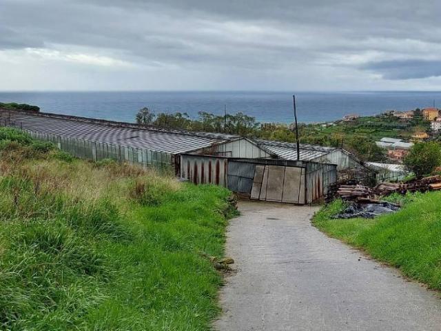 Terreno in vendita a San Remo, Liguria