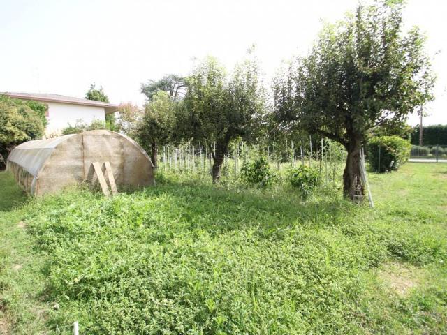 Terreno in vendita a Caselle de' Ruffi, Santa Maria di Sala
