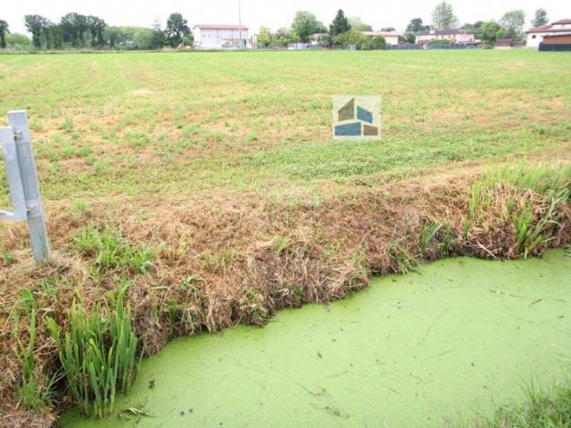 Terreno in vendita a Villanova Di Camposanpiero, Veneto