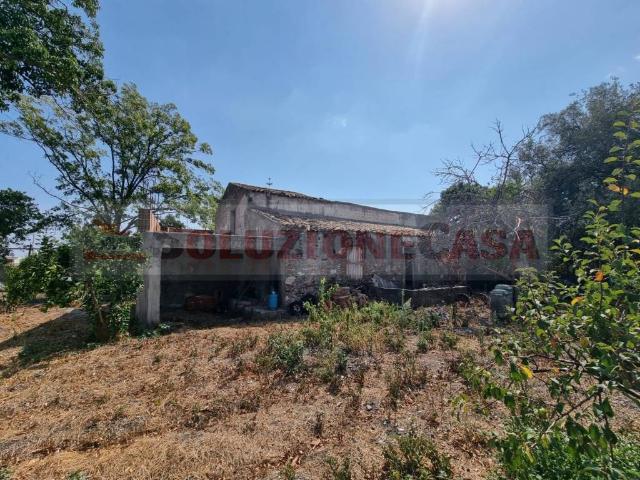 Terreno in vendita a Bucalo, Santa Teresa Di Riva
