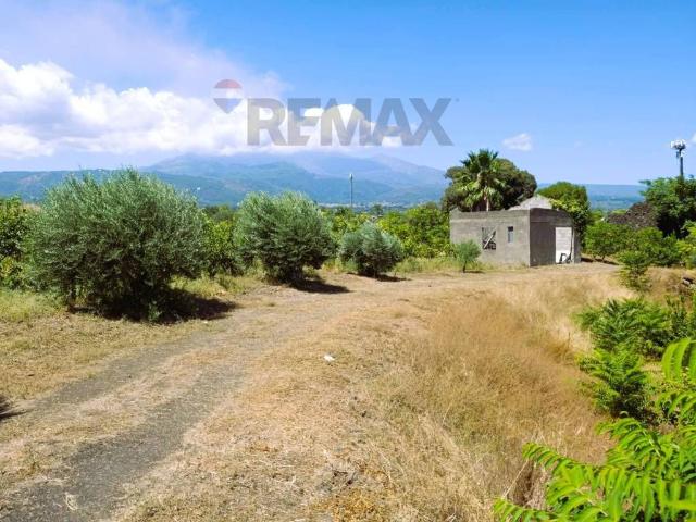 Terreno in vendita a Santa Venerina, Catania