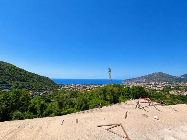 Terreno in vendita a Sant'agnello, Campania