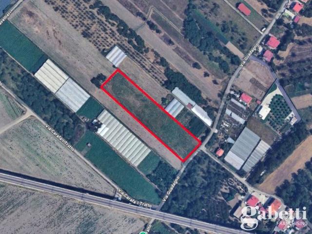 Terreno in vendita a Sant'anastasia, Campania