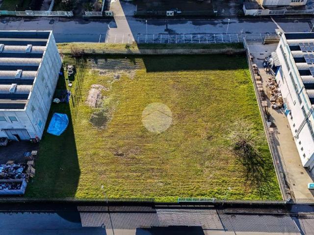 Terreno in vendita a Cascina Branduzza, Sant'angelo Lodigiano