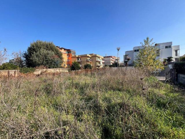 Terreno in vendita a Sant'antimo, Campania