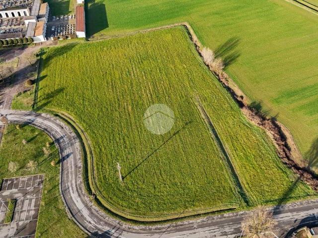 Terreno in vendita a Santo Stefano Lodigiano, Lombardia