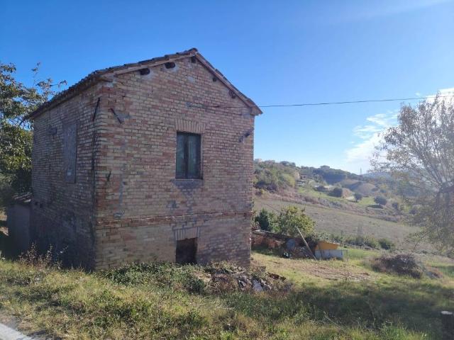 Terreno in vendita a Unione dei Comuni della Val Vibrata, Sant'omero