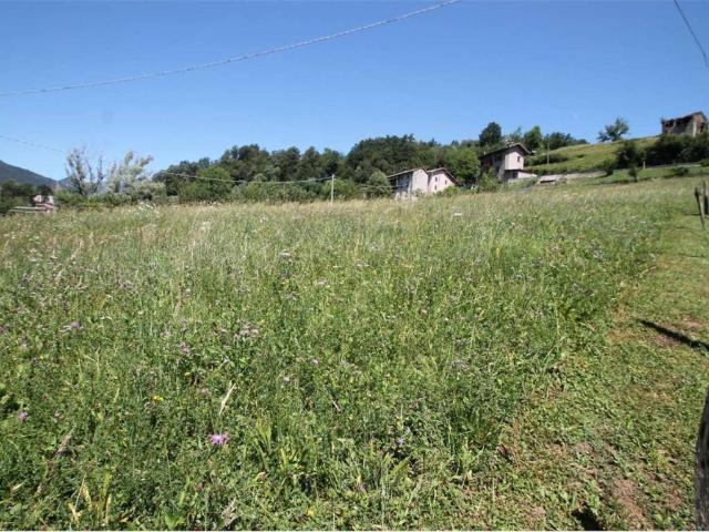 Terreno in vendita a Sant'omobono Imagna, Lombardia