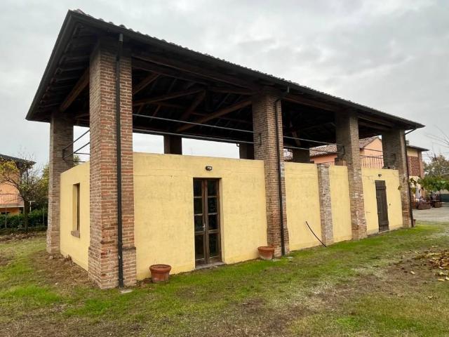 Terreno in vendita a Sarmato, Reggio Emilia