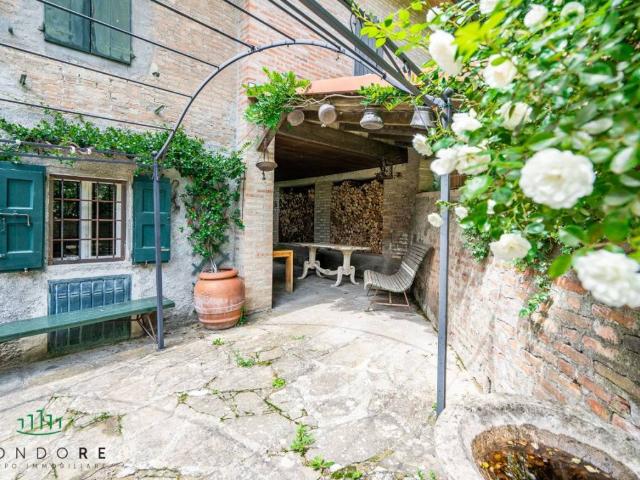 Villa Indipendente in vendita a Unione dei comuni Valli del Reno, Lavino e Samoggia, Sasso Marconi