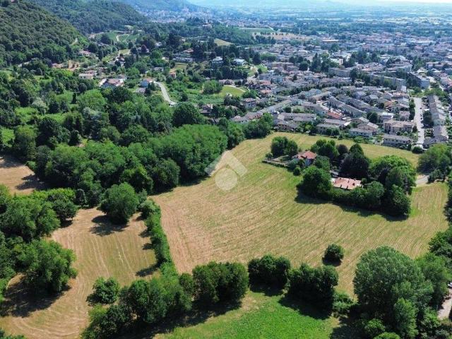Terreno in vendita a Contrada Castellaro, Schio