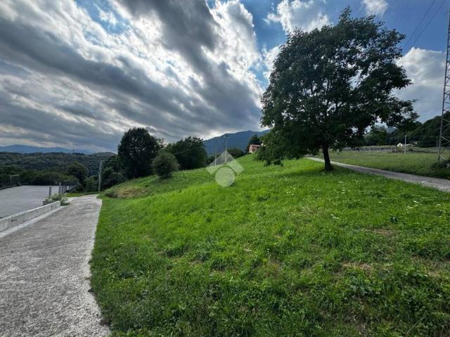 Terreno in vendita a Schio, Veneto