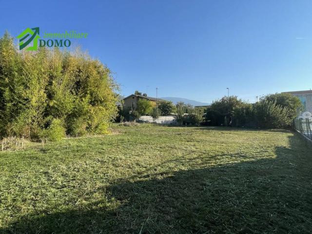 Terreno in vendita a Schio, Vicenza