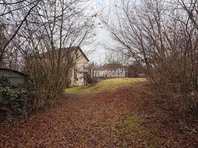 Terreno in vendita a Sedico, Veneto