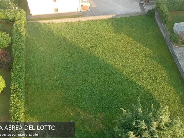 Terreno in vendita a Sedico, Veneto