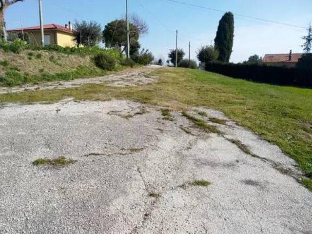 Terreno in vendita a Marche, Ancona