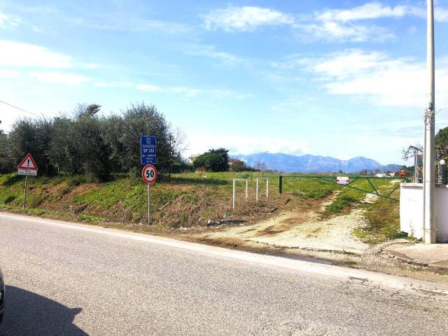 Terreno in vendita a Avezzano-Sorbello, Sessa Aurunca