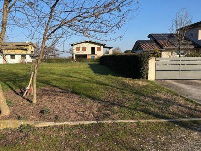 Terreno in vendita a Sesto Al Reghena, Friuli-Venezia Giulia
