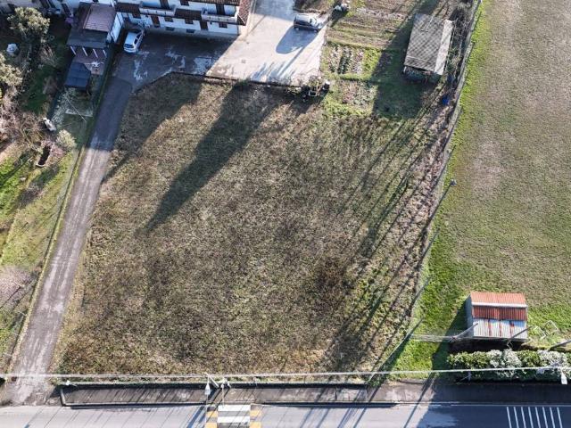 Terreno in vendita a Sesto Ed Uniti, Lombardia
