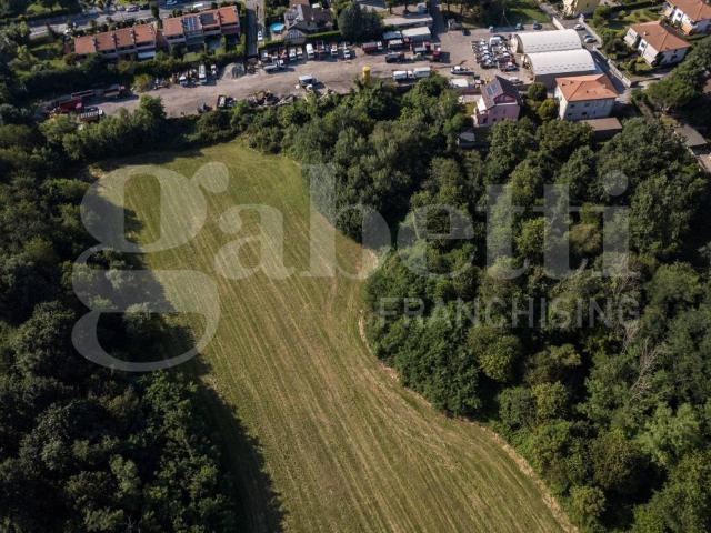 Terreno in vendita a Altopiano di Seveso, Seveso
