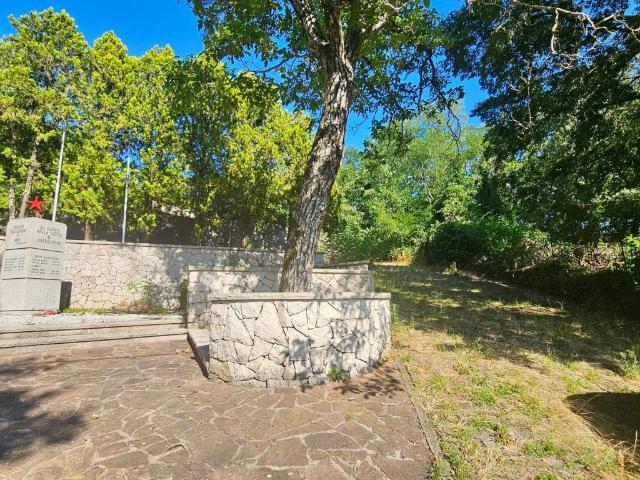 Terreno in vendita a Sgonico, Friuli-Venezia Giulia