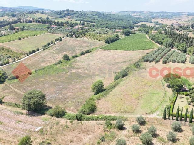 Terreno in vendita a Siena, Toscana