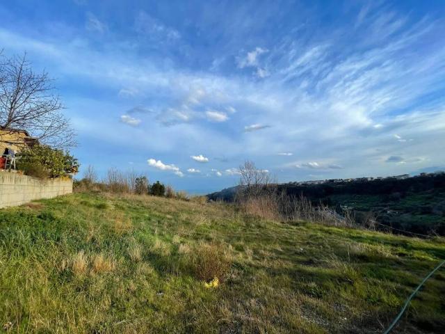 Terreno in vendita a Silvi Paese, Silvi
