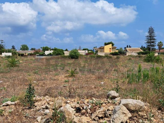 Terreno in vendita a Arenella, Siracusa