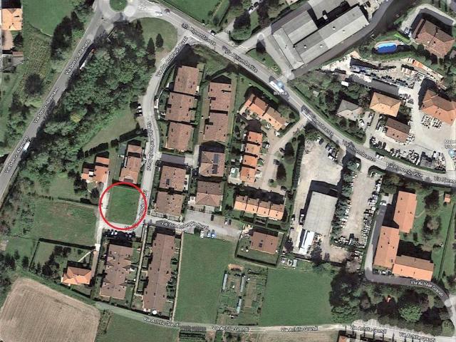 Terreno in vendita a Sirone, Lombardia