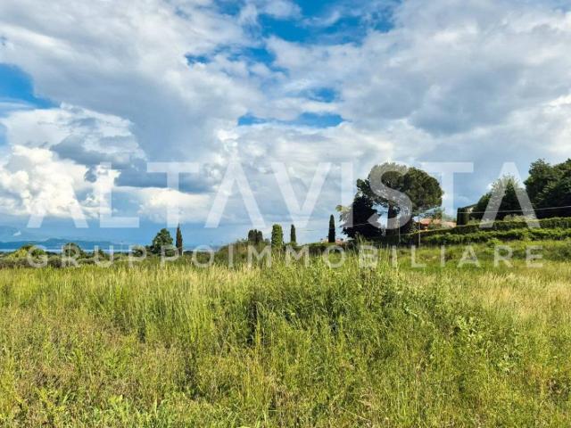 Terreno in vendita a Soiano Del Lago, Lombardia