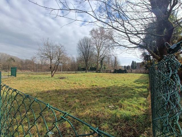 Terreno in vendita a Solbiate con Cagno, Cagno