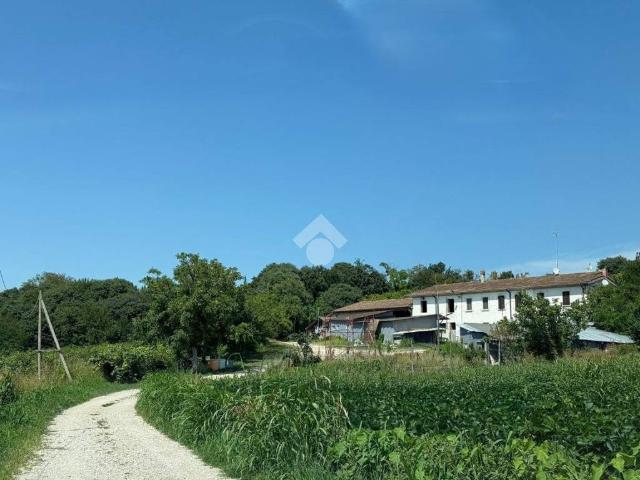 Terreno in vendita a Solferino, Lombardia