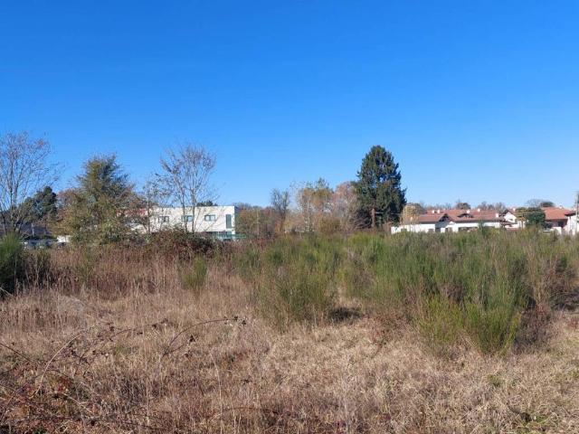 Terreno in vendita a Case Nuove, Somma Lombardo