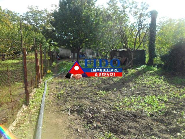 Terreno in vendita a Somma Vesuviana, Campania